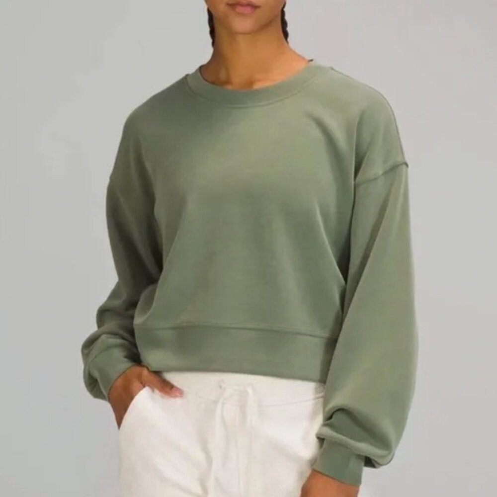 LULULEMON Perfectly Oversized Cropped Crew Softstreme  Green Twill Size 6